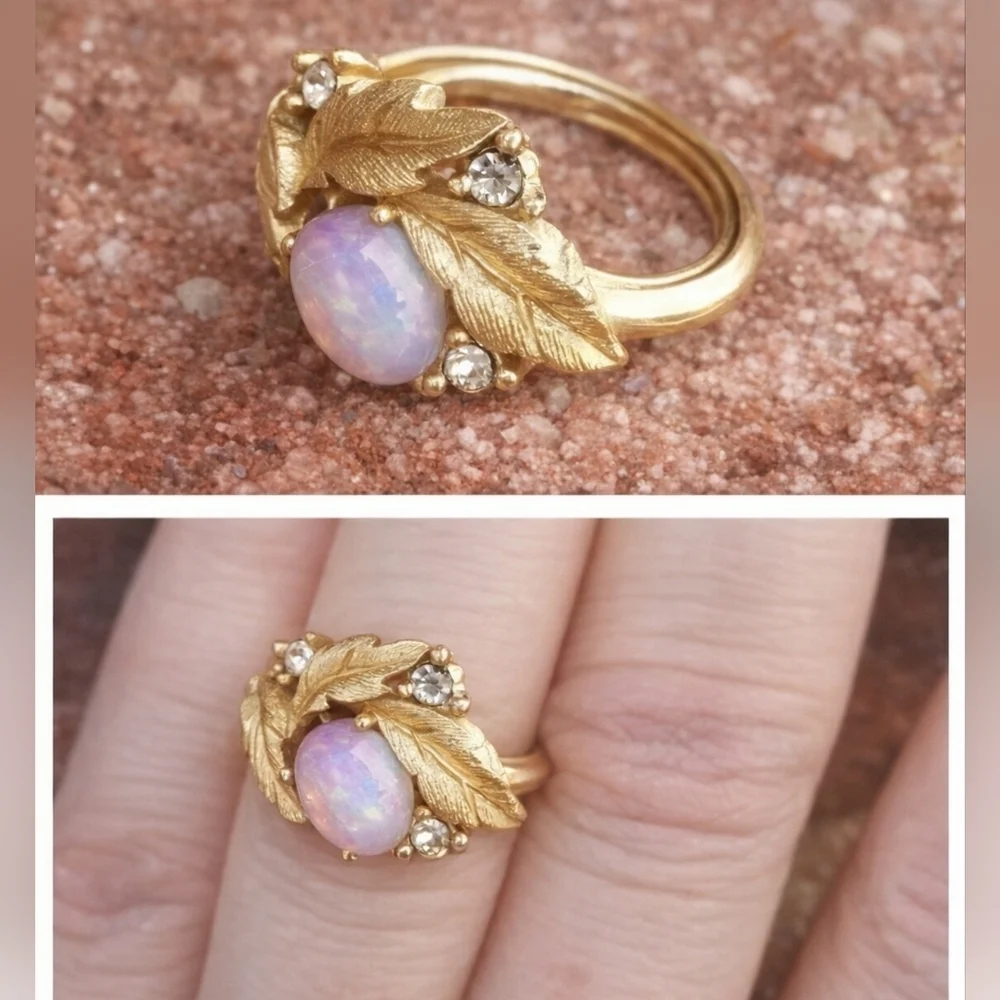 Vintage‎ Avon foiled opal.ring 6/6.5